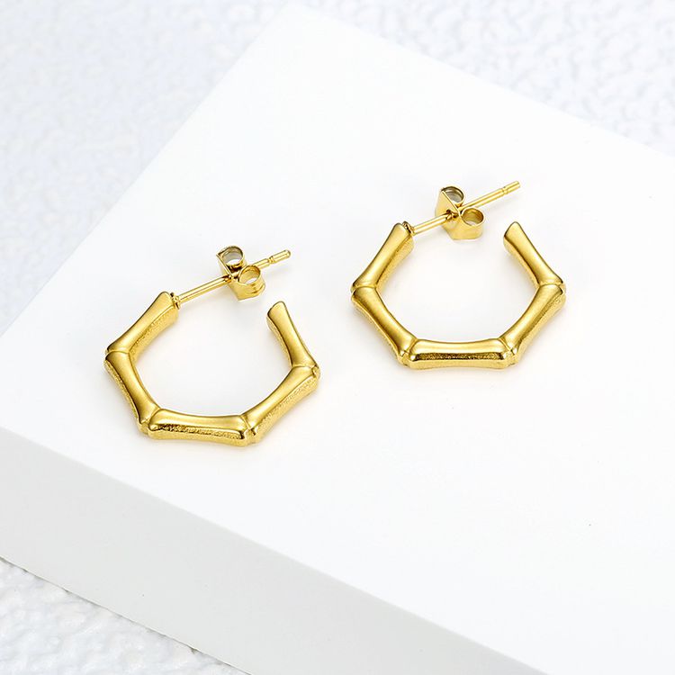 Fashion Bamboo Titanium 18k Gold Plated Women's Wholesale Stud Earrings