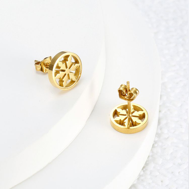 Vintage delicate hollow 18k gold plated snowflakes Titanium steel earrings for women