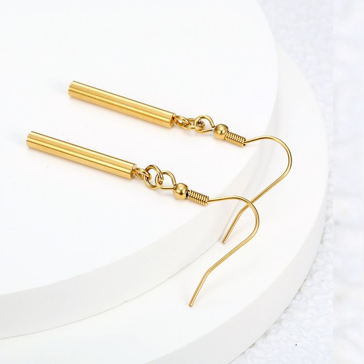 New Vintage Stripes 18k Gold Plated Long Post Titanium Steel Earrings for Women