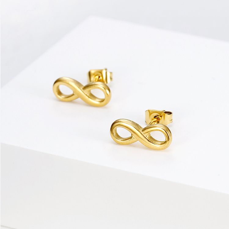 Love Unlimited Number 8 Earrings Creative Lucky Number Ladies Titanium Steel