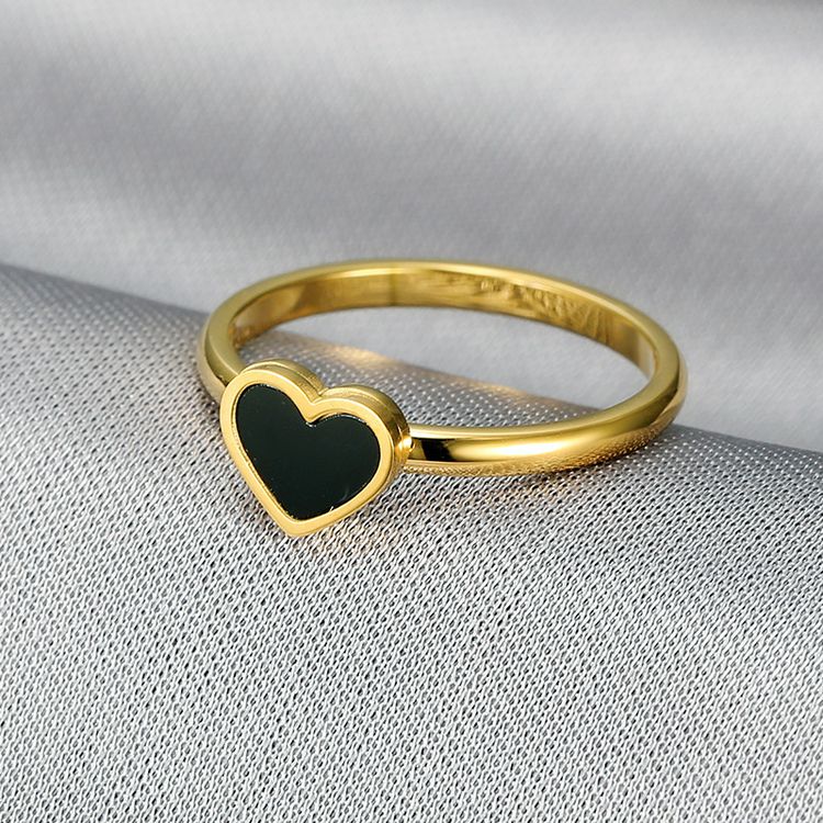 Wholesale Black Heart Titanium Ring Women's Ring