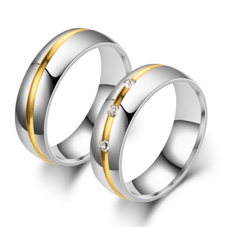 Fashion stainless steel personalized zirconia couple rings exquisite three diamond tail ring wholesale