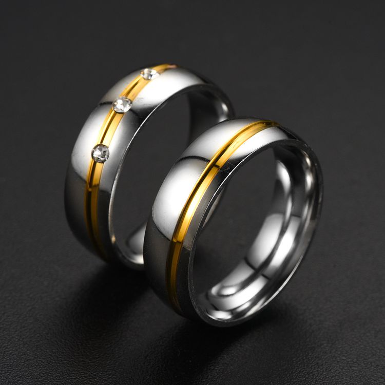 Fashion stainless steel personalized zirconia couple rings exquisite three diamond tail ring wholesale