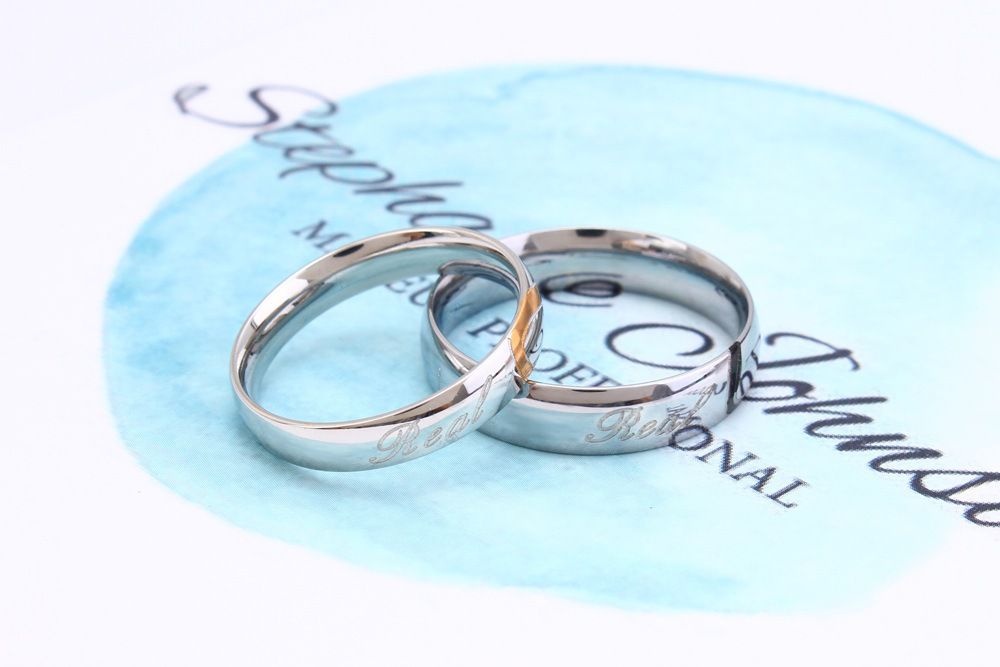 Titanium Stainless Steel Black Gold Wholesale Love Heart Couple Rings Fashion Creative | Wholesale Jewelry Only 2