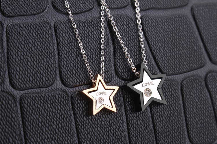 Fashion Star Pendant Fine Titanium Stainless Steel Couple Necklace