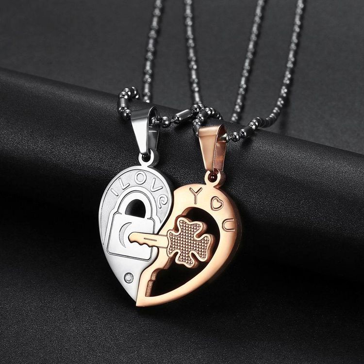 Fashion Heart with Zirconia Key Couple Pendant Titanium Steel Necklace 