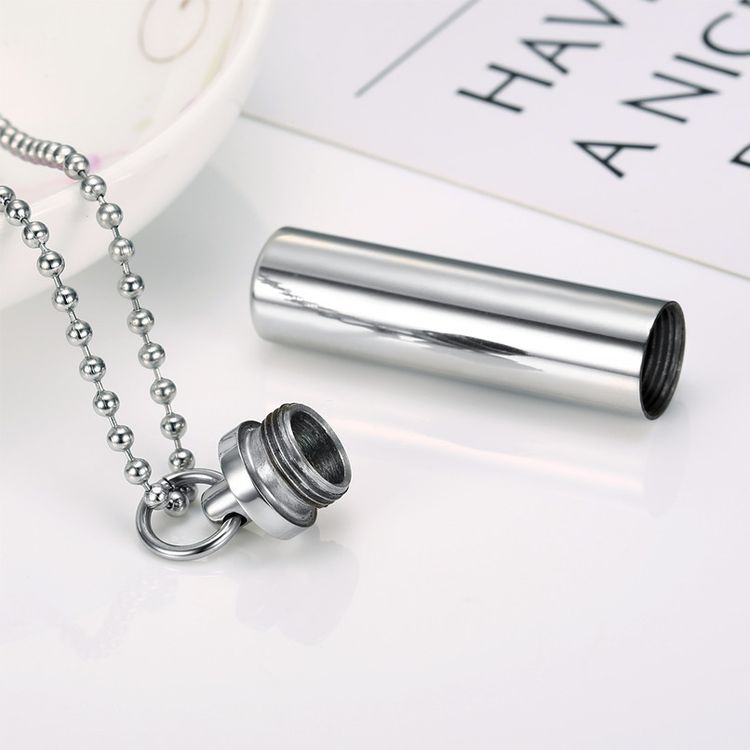 Wholesale Creative Perfume Bottle Openable Pendant Couple Necklace
