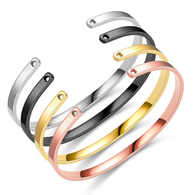 Trendy Titanium Stainless Steel Bracelet C-shaped Peach Heart Hole 4mm