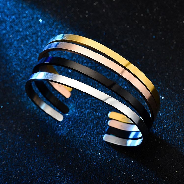 Wholesale Stainless Steel Polished Minimalist C-Shaped 4mm Titanium Bracelet