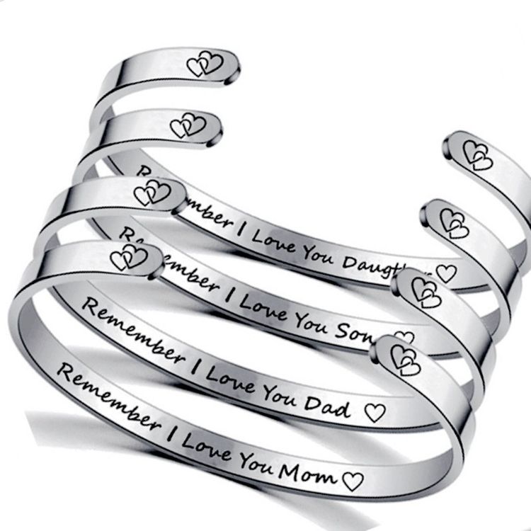 Family MOM DaD SON Daughter Engraving Adjustable Stainless Steel Bracelet