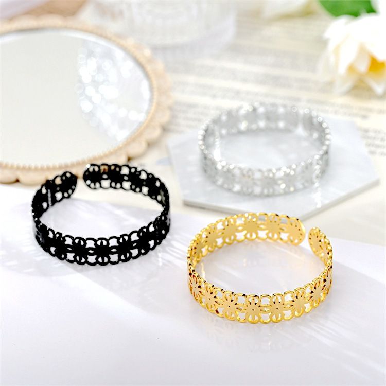 Wholesale Skeleton Adjustable Flower Titanium Steel Bracelet | Wholesale Jewelry Only 1