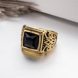 Noble Fashion Black Gemstone Men's Gold Titanium Steel Ring | Wholesale Jewelry Only