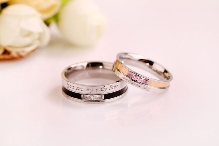 Wholesale Korean fashion temperament titanium Stainless steel couple ring with diamond personalized hipster jewelry | Wholesale Jewelry Only 2