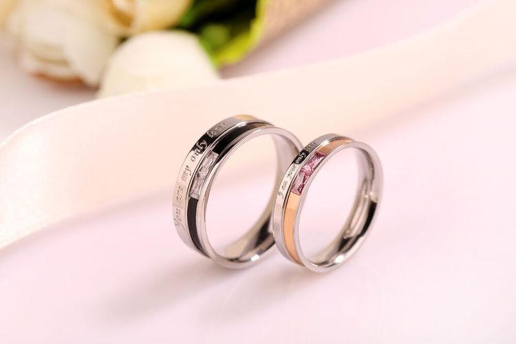 Wholesale Korean fashion temperament titanium Stainless steel couple ring with diamond personalized hipster jewelry | Wholesale Jewelry Only 3