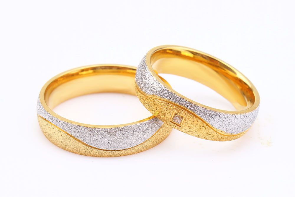 Hot wholesale fashion creative ring hand jewelry stainless steel between gold couple ring | Wholesale Jewelry Only 4