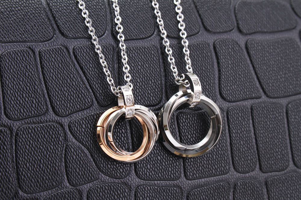 New Fashion Ring-shaped CZ pendant couple titanium steel necklace | Wholesale Jewelry Only 4